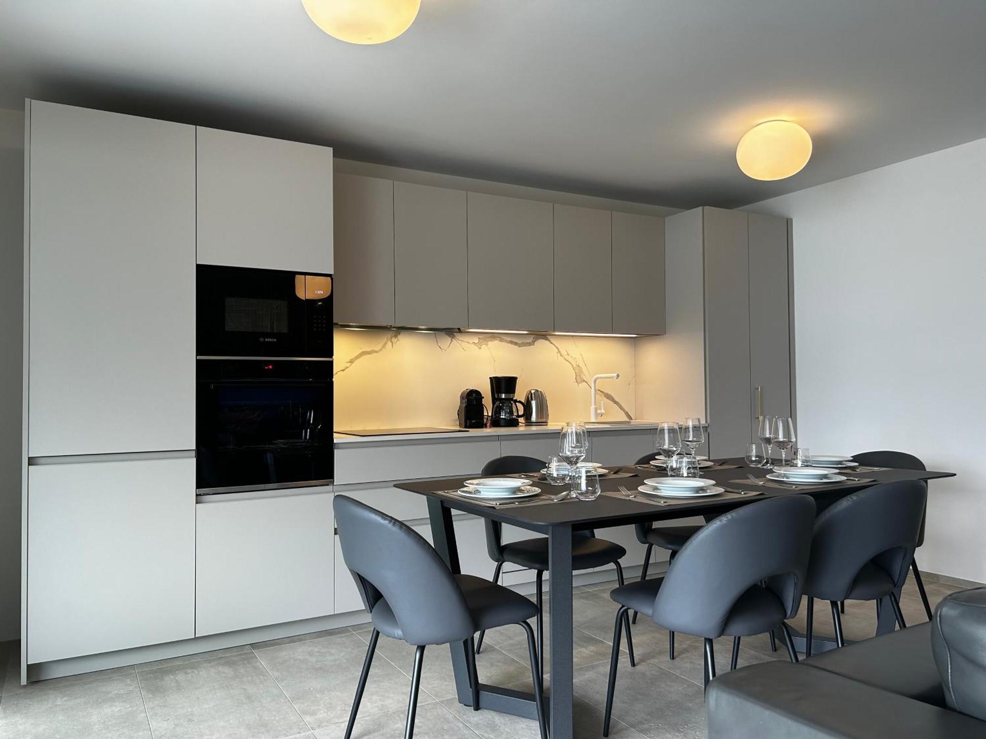 Family Apartment, Near The Beach Whit Private Park Locarno Bagian luar foto